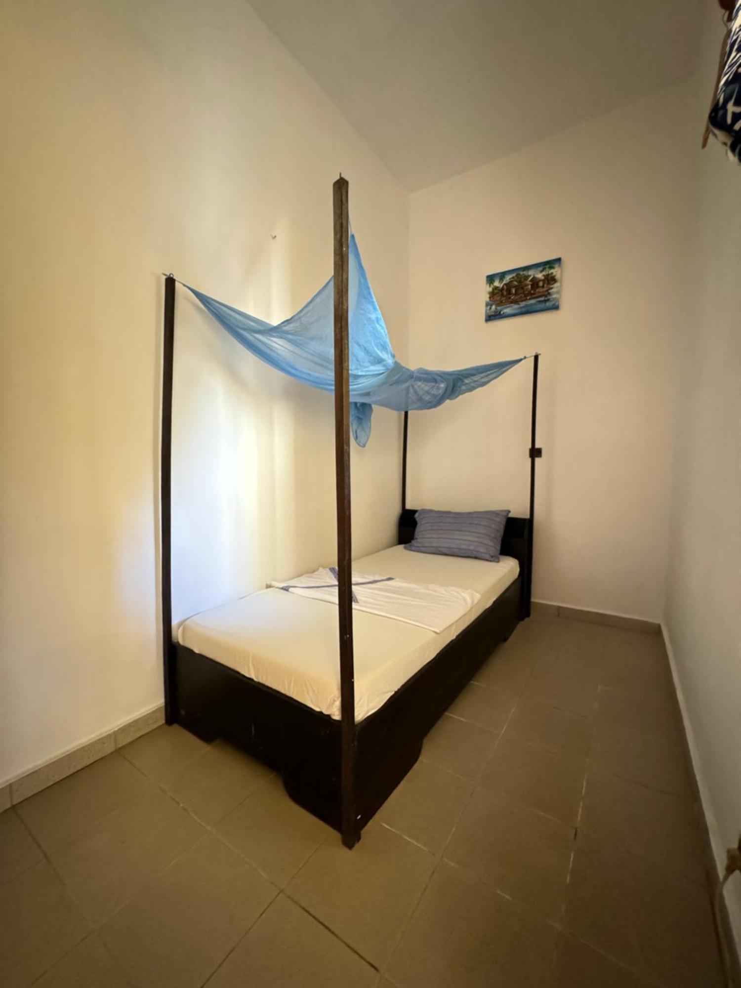 Guesthouse Cocotiers Cotonou Exterior foto